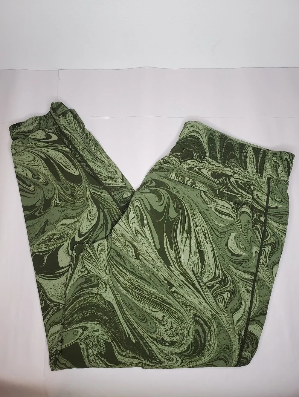 Athleta Brooklyn Jogger Size 16